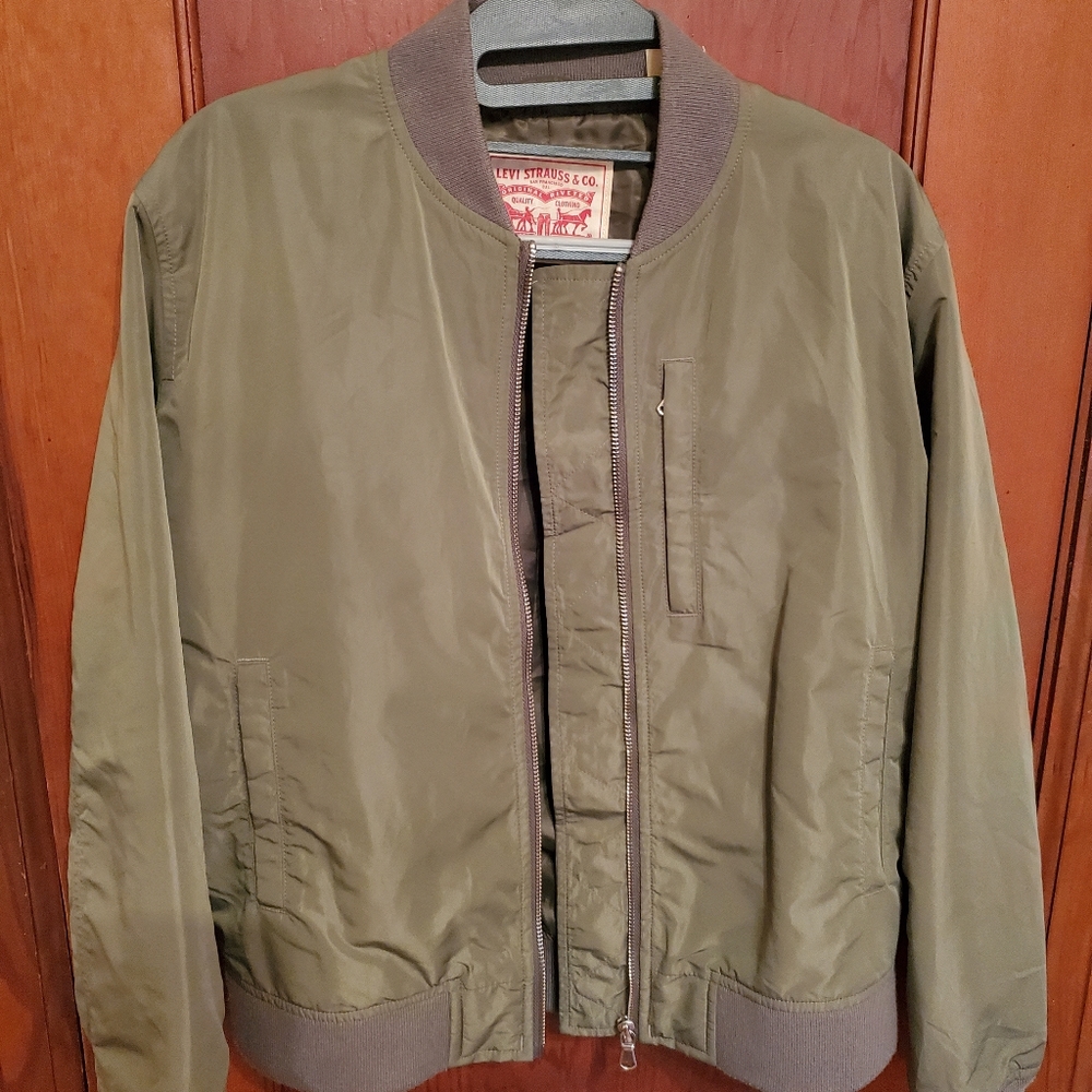 Levi's lightweight bomber jacket